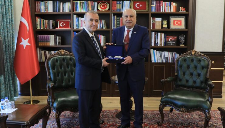 Vali Hatipoğlu’ndan, Karaaslan’a Teşekkür