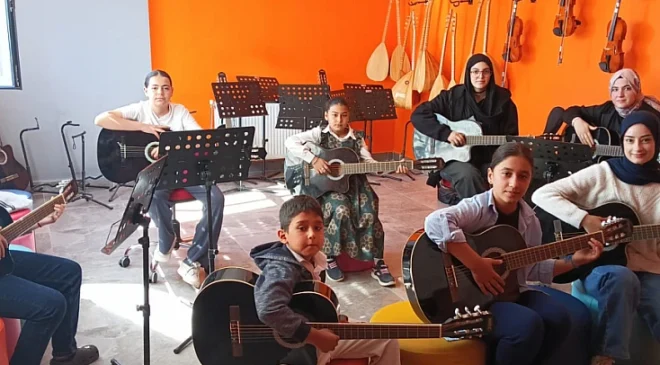 Elazığ’da gençlik merkezleriyle gelecek inşa ediliyor