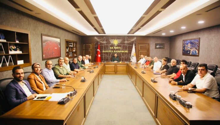 AK Parti Elazığ’da Yeni Dönem Stratejileri Belirlendi