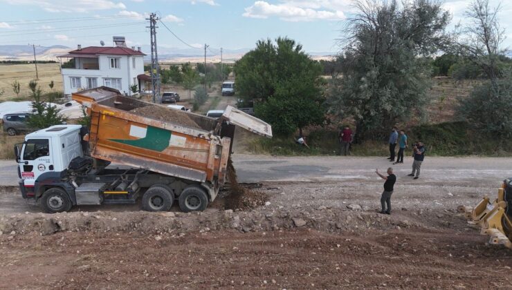 Elazığ’da Köy Yollarında Modernizasyon Hamlesi: 4 Köyün Ulaşımı Yenileniyor