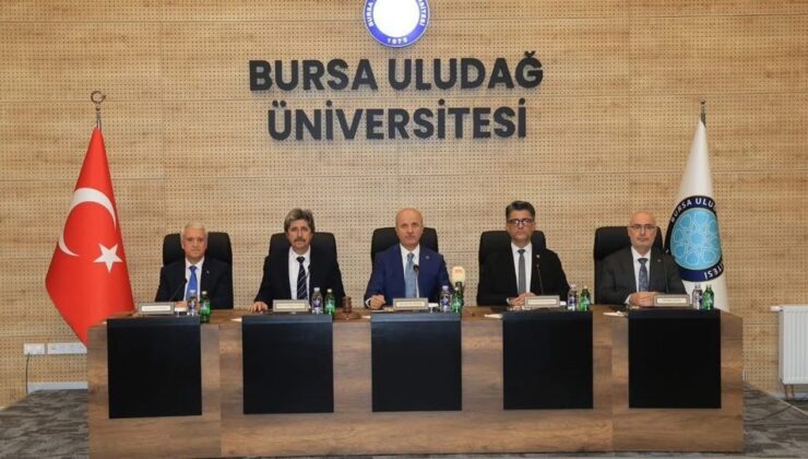 ÜAK Yönetim Kurulu Bursa’da Toplandı: Yükseköğretimde Yeni Dönem Stratejileri Masada