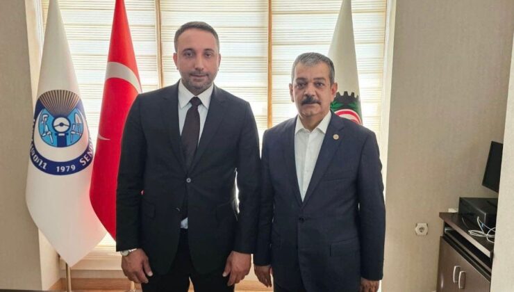 AK Parti Milletvekili Erol Keleş’ten Hizmet-İş Sendikası’na Tebrik Ziyareti