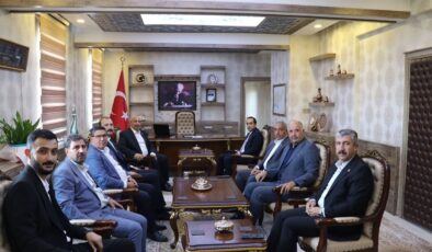 Milletvekili Ejder Açıkkapı’dan Kovancılar’a Çıkarma: Bölgesel Projeler Masaya Yatırıldı