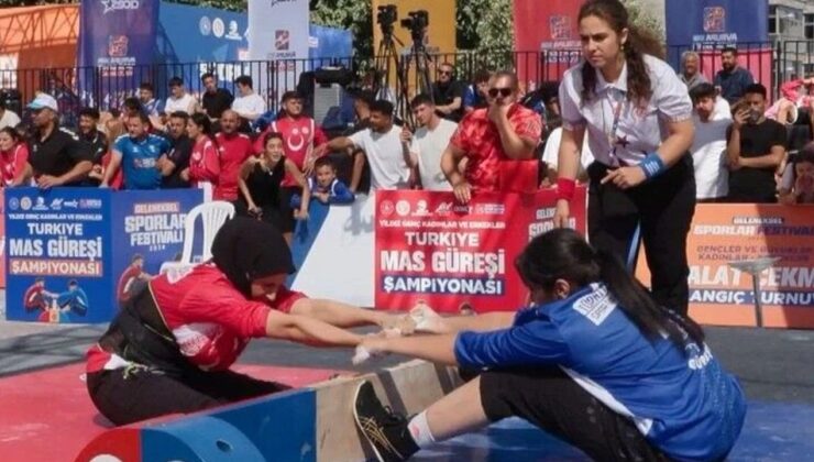 Elazığlı Sporcular Mas Güreşi Şampiyonasına Damga Vurdu