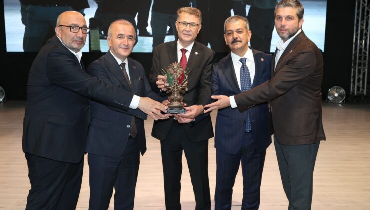 29. Uluslararası Hazar Şiir Akşamları Elazığ’da Kültür Şöleniyle Başladı